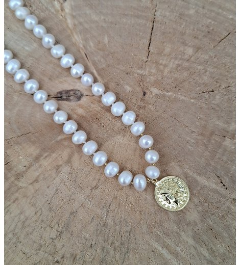 Perlový náhrdelník s přívěškem