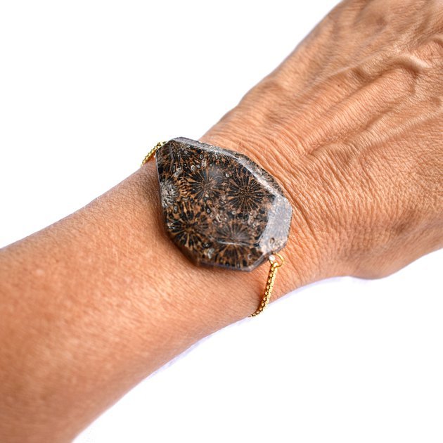 chryzantémový kámen